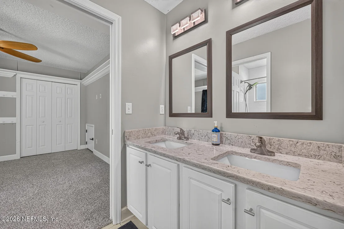 Photo of 7757 BURNT OAK Trail