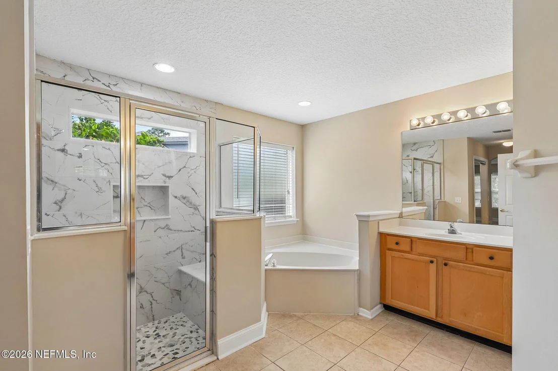 Photo of 1530 RIVERTRACE Drive