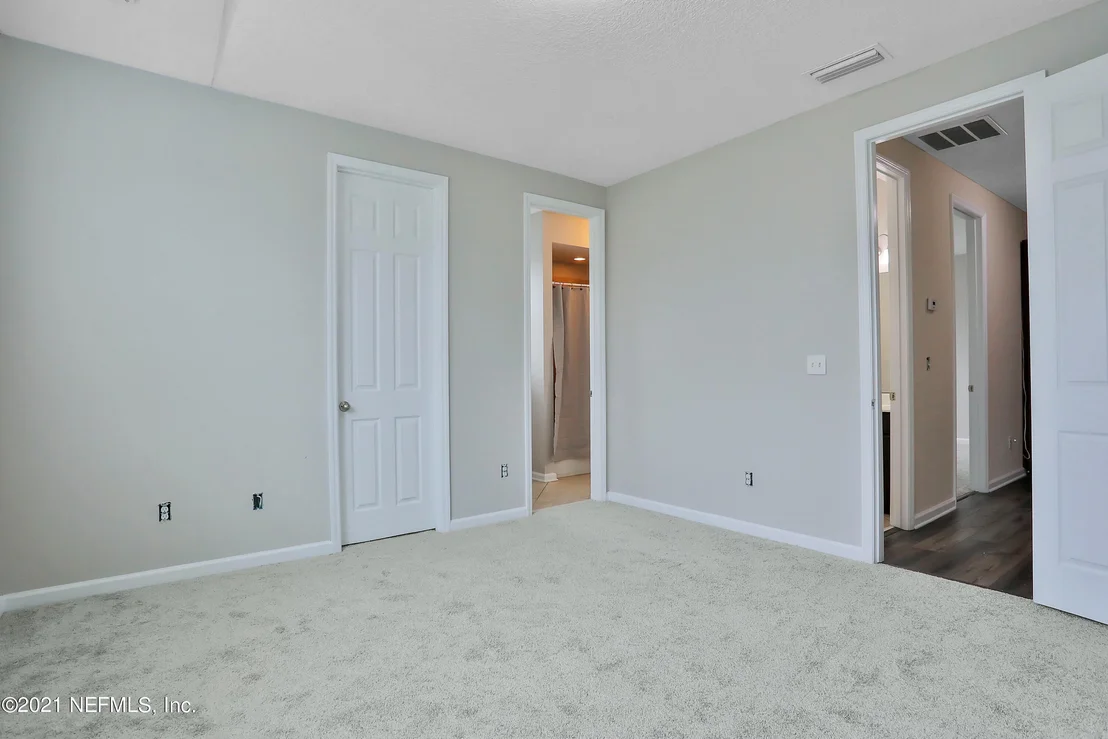 Photo of 396 WILLOW WINDS Parkway