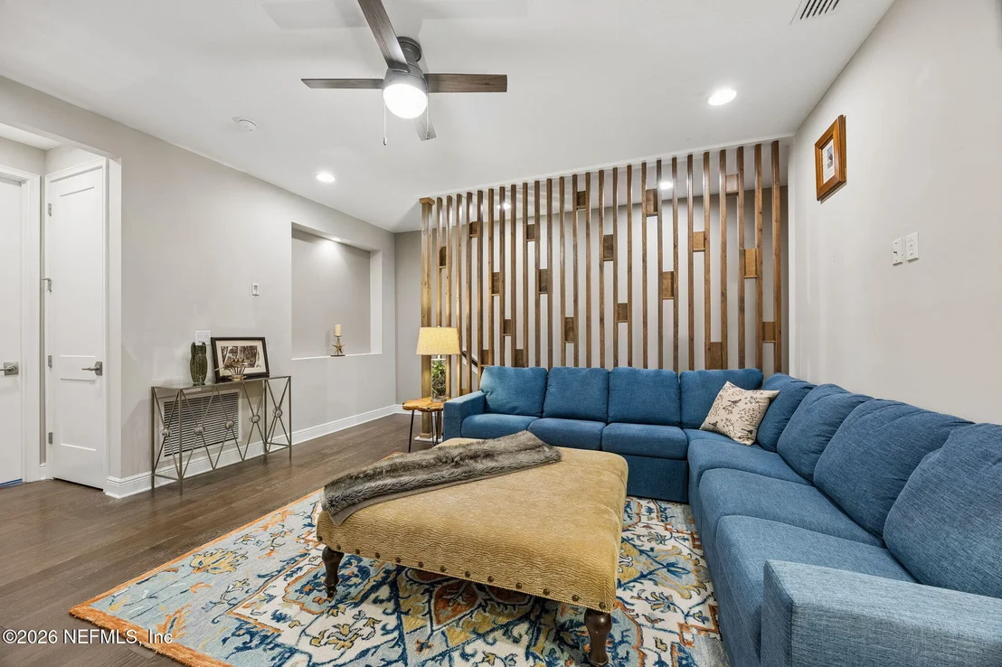 Photo of 713 RUM RUNNER Way