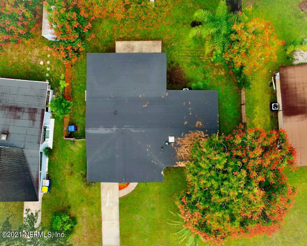 Photo of 303 RIO Road