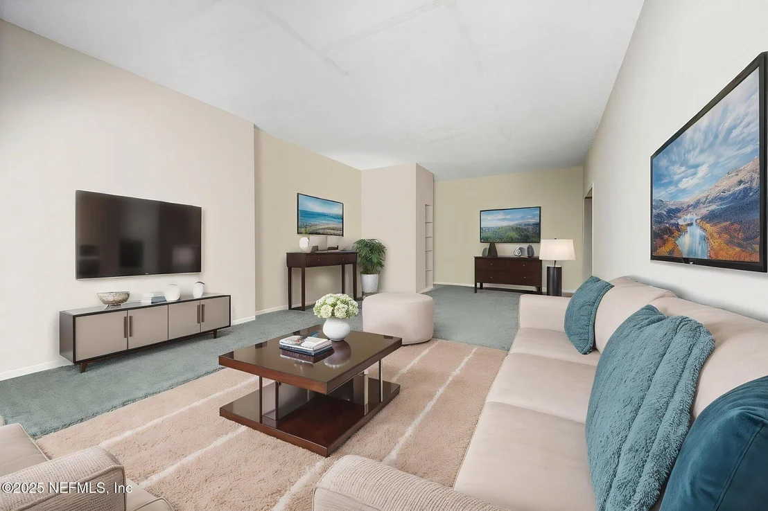 Photo of 6144 FORDHAM Circle W