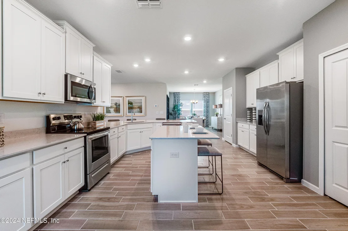 Photo of 318 MANISTIQUE Avenue