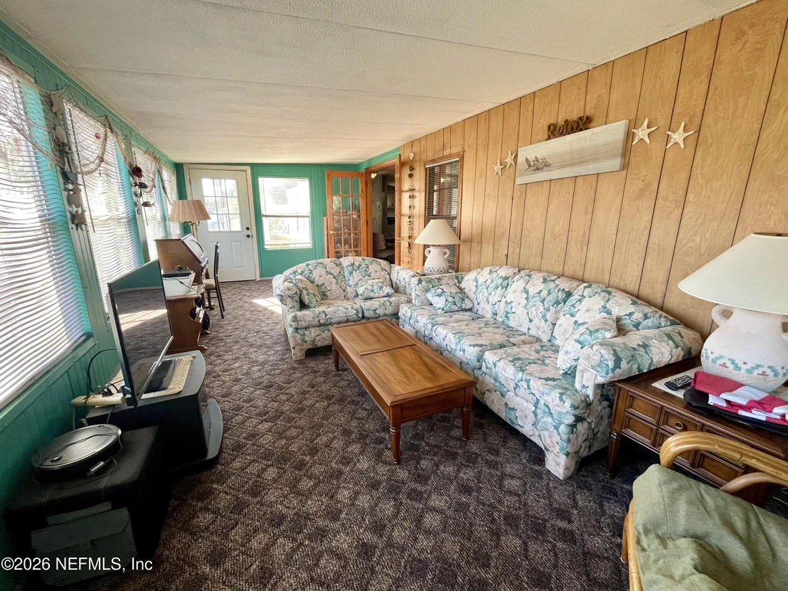Photo of 174 BUCHANAN Circle