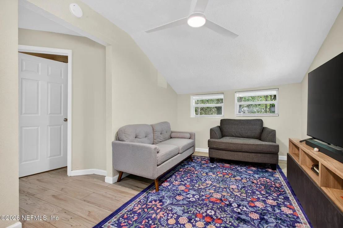Photo of 4358 LONGFELLOW Street