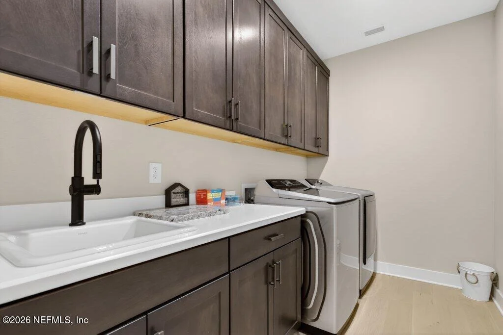 Photo of 698 NATURELAND Circle
