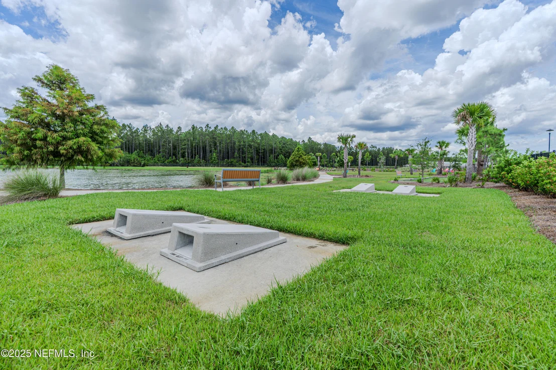 Photo of 575 BUTTONWOOD Loop