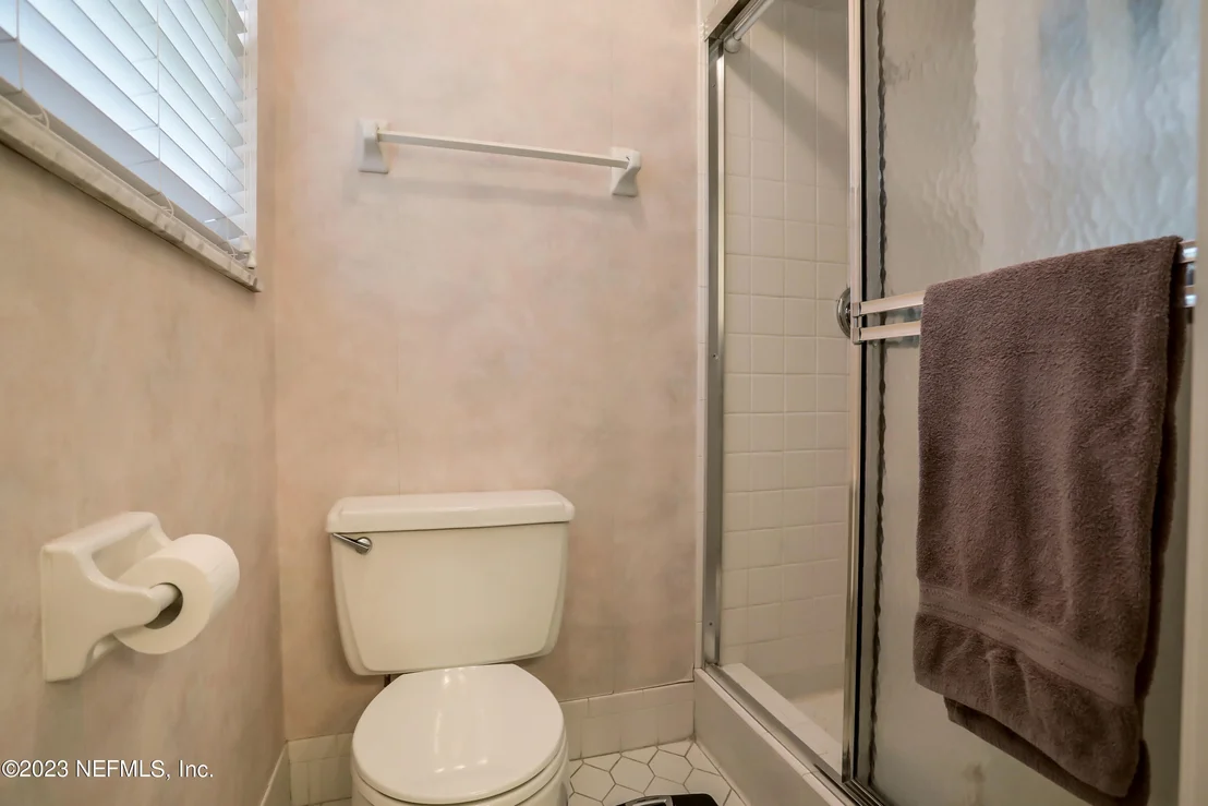 Photo of 1036 GLEN ECHO Road