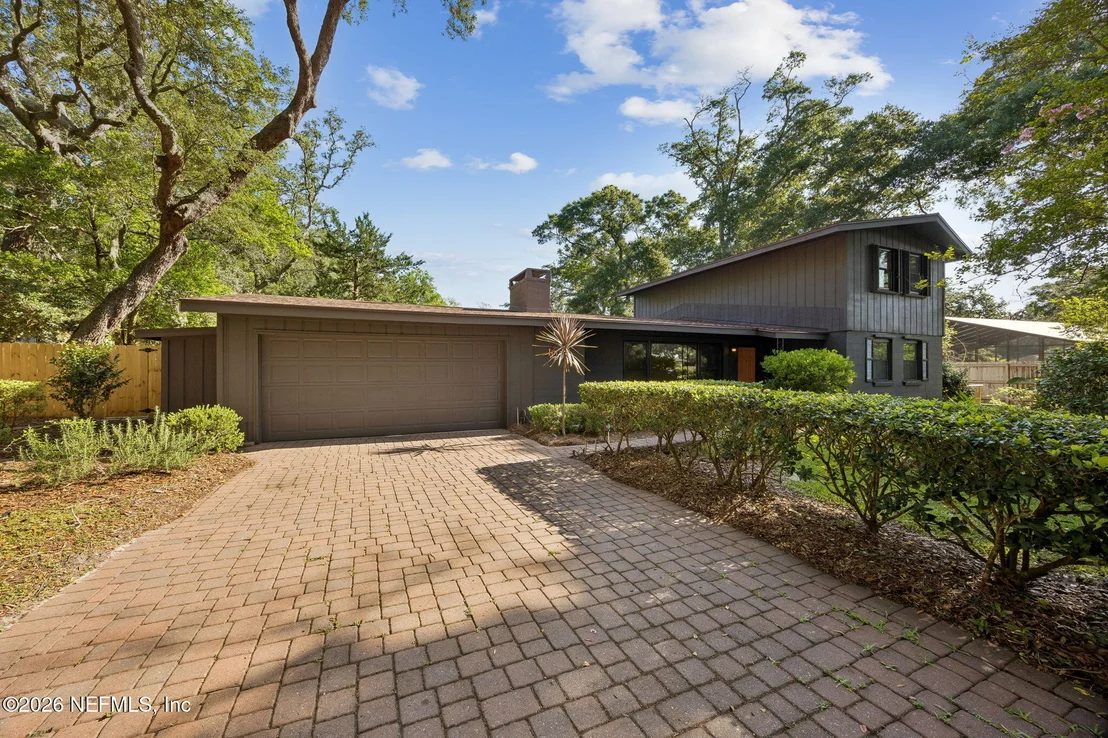 Photo of 1002 NEPTUNE Lane
