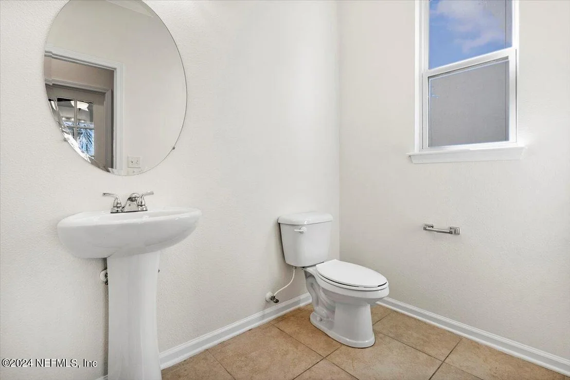 Photo of 472 GLENDALE Lane