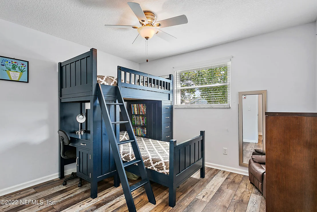Photo of 2350 STONEBRIDGE Drive