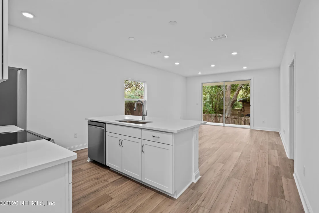 Photo of 108 ASPEN Road