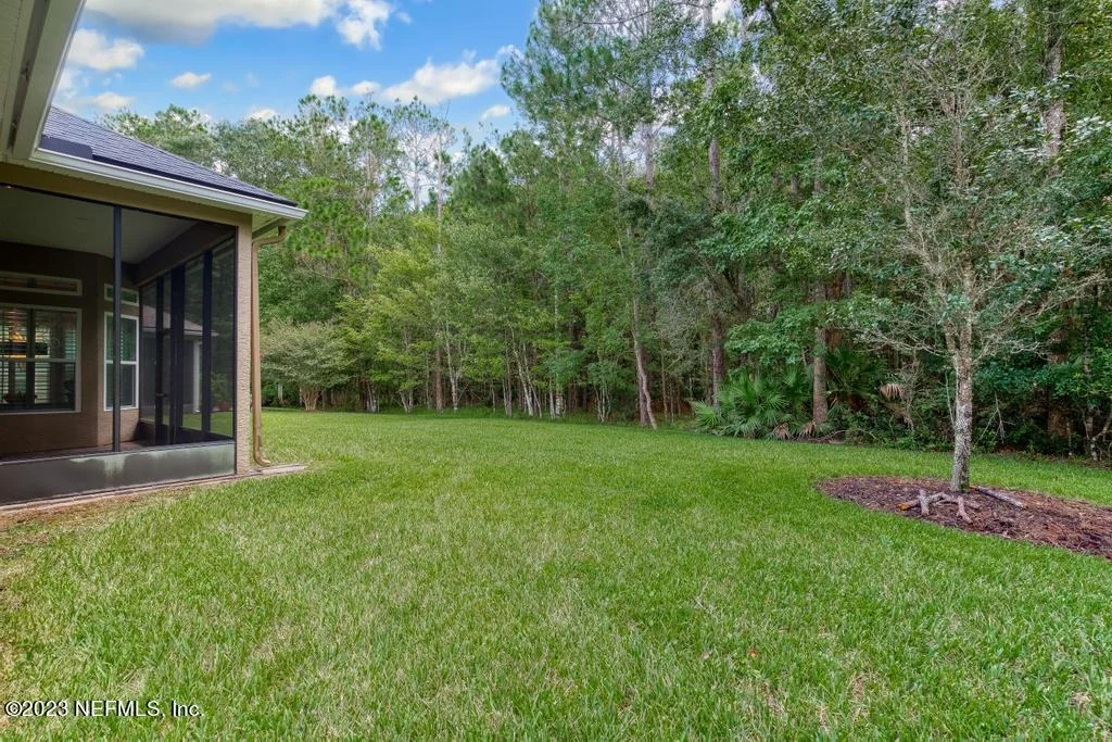 Photo of 1604 SUGAR LOAF Lane