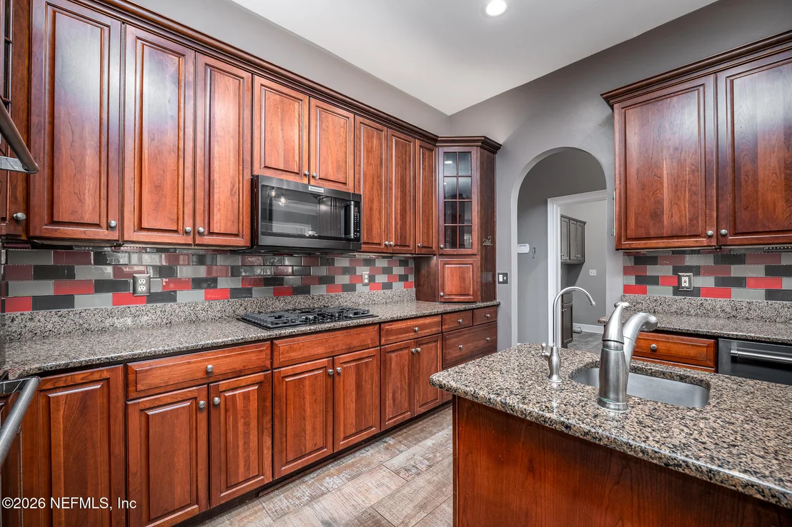 Photo of 707 STANDISH Drive