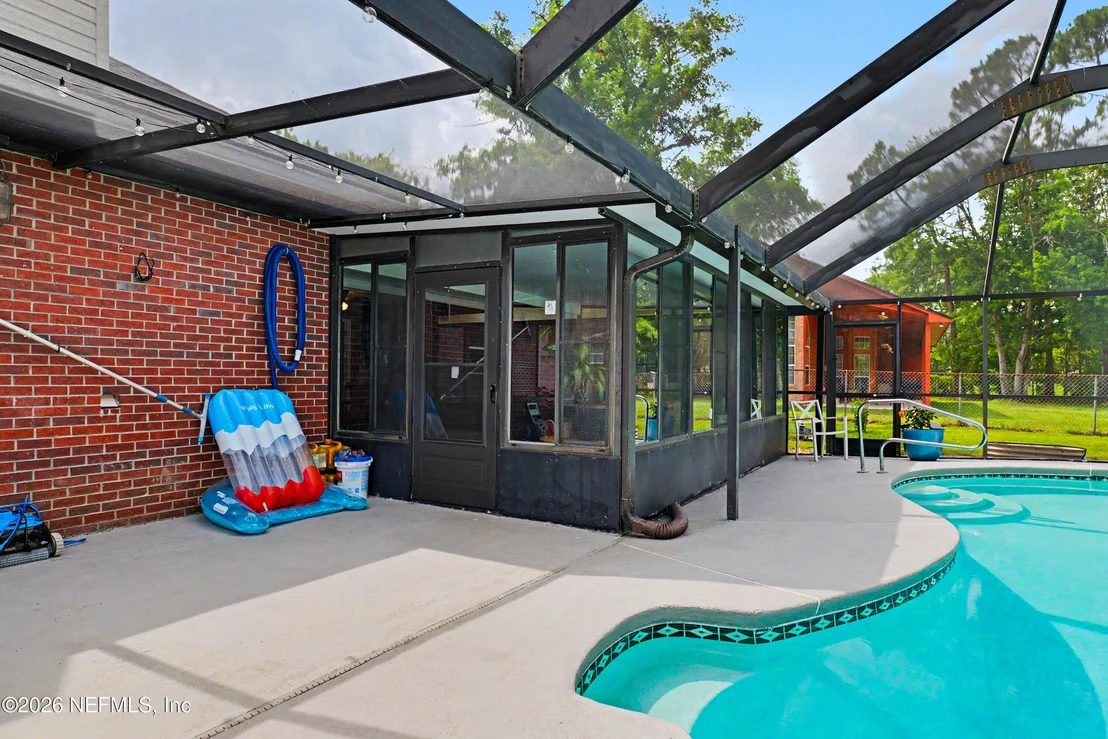 Photo of 12573 SAMPSON Road