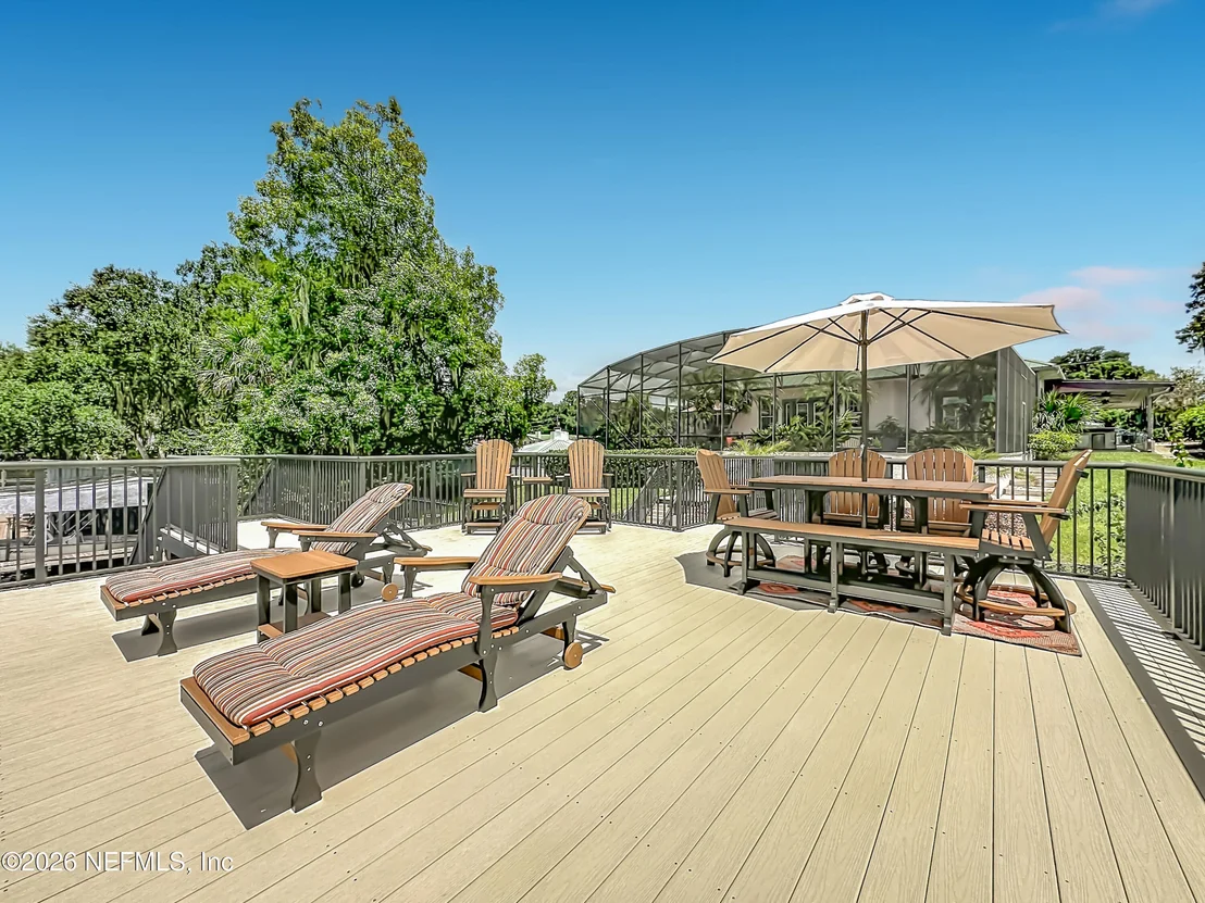 Photo of 129 RIVER Road