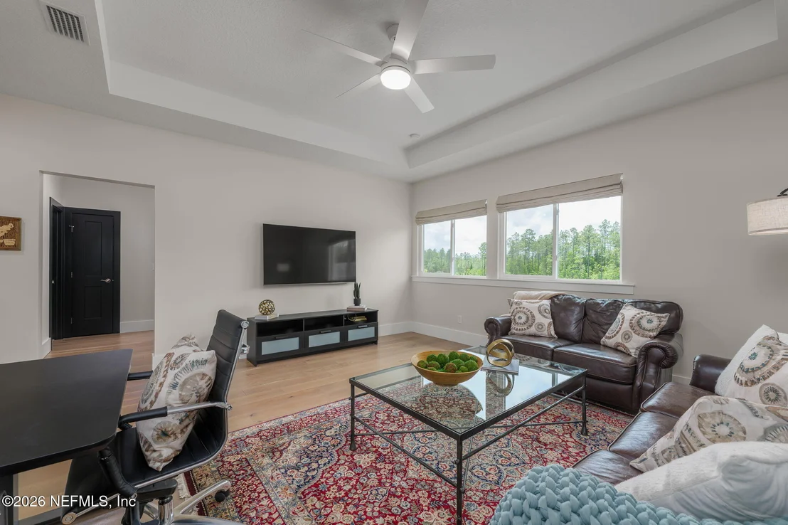 Photo of 95 PALM CREST Drive