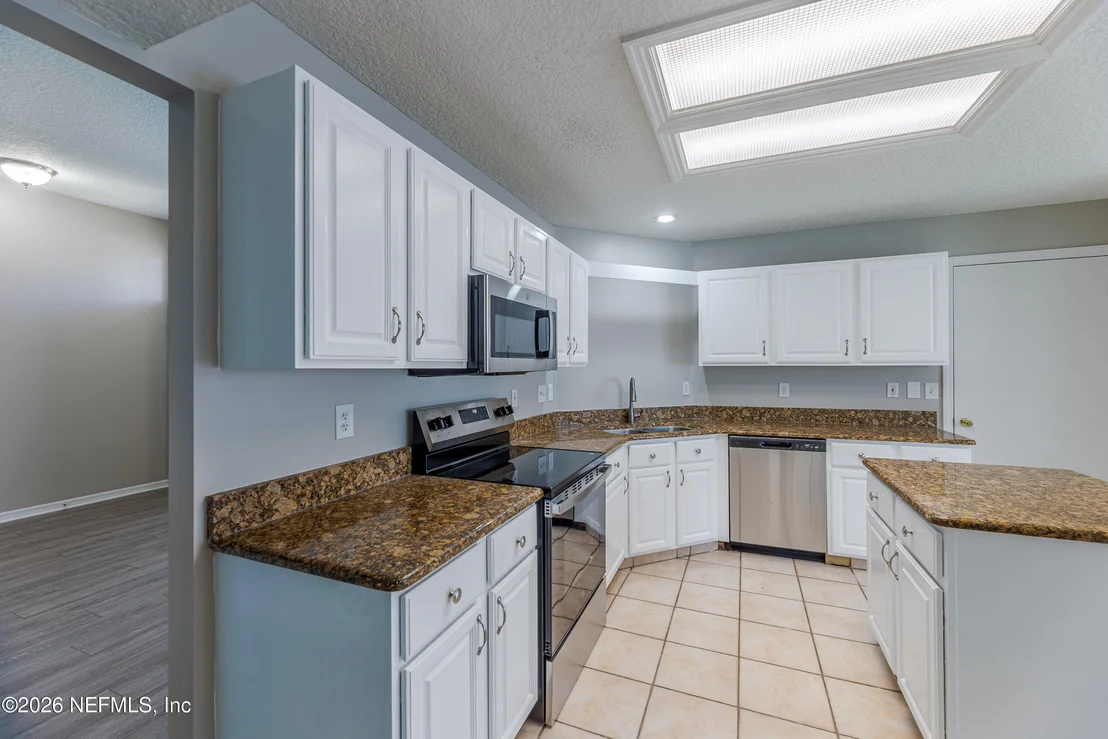 Photo of 13870 SOFTWIND Trail N