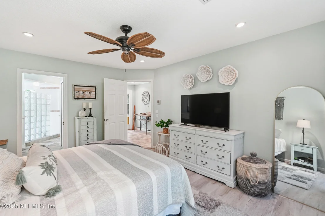 Photo of 136 TURTLE BAY Lane