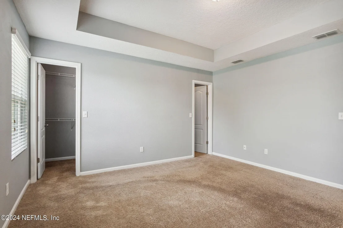 Photo of 597 DRYSDALE Drive