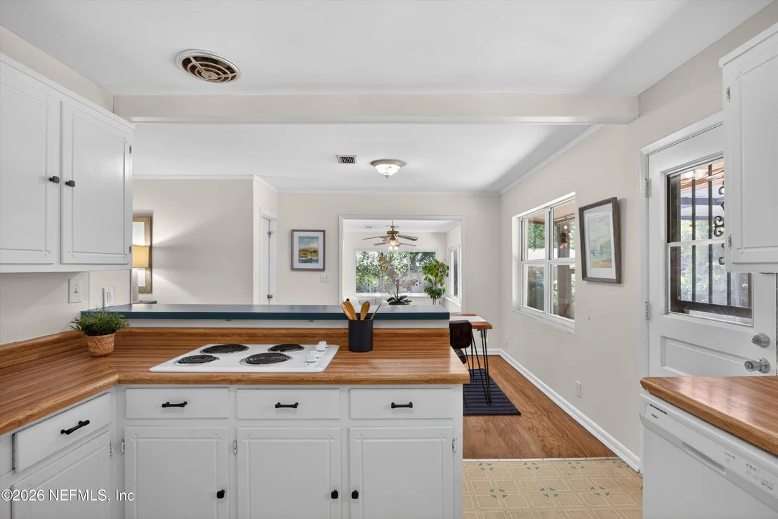 Photo of 317 FROG HOLLOW Road