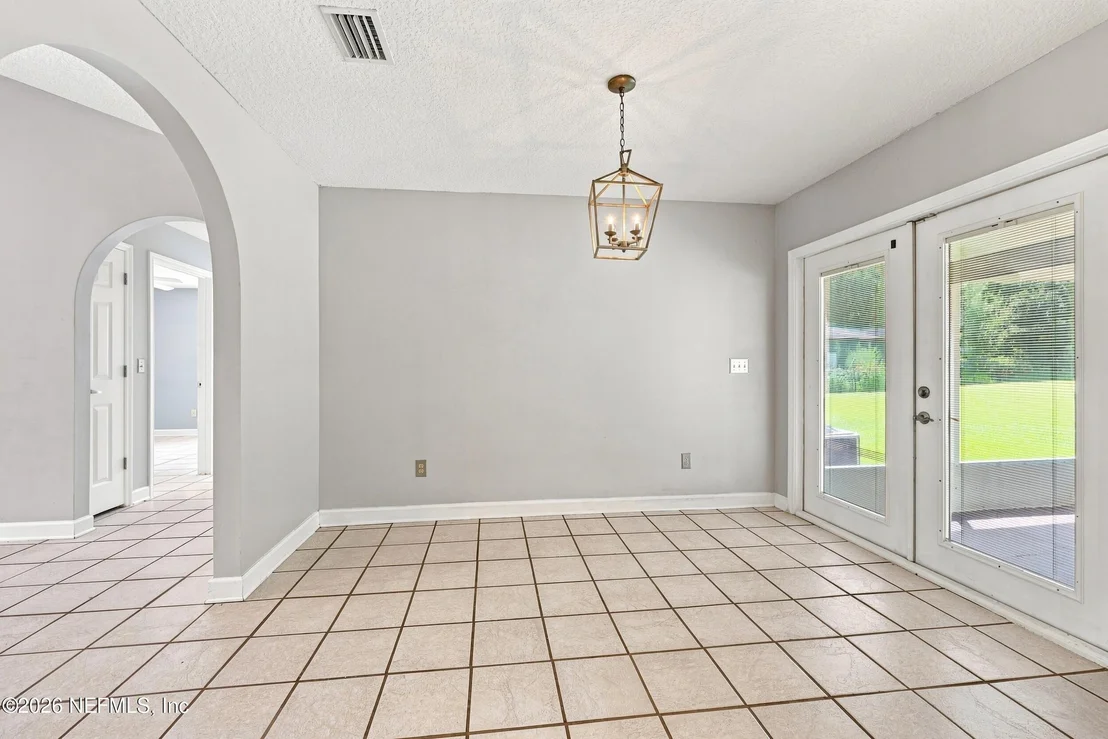 Photo of 710 RENFRO Road