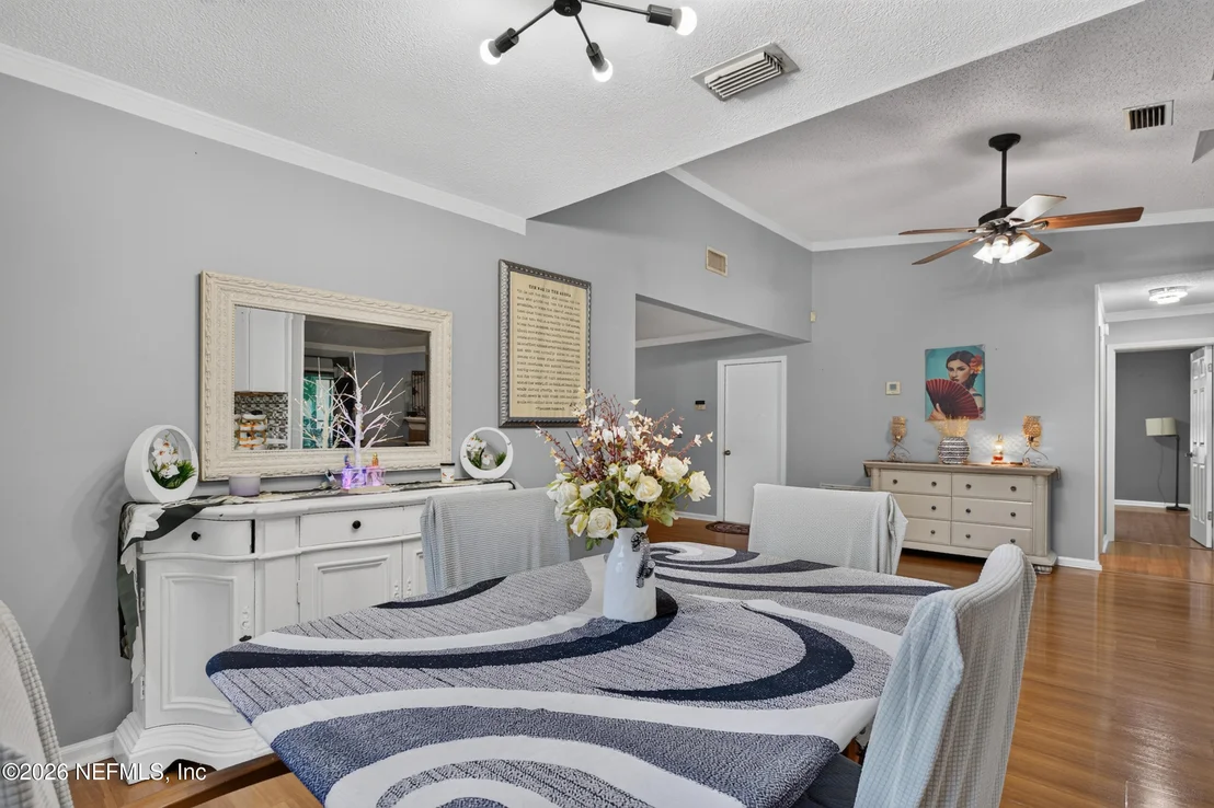 Photo of 8005 FLEUR DE LIS Drive