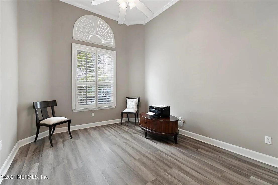 Photo of 1340 BARRINGTON Circle