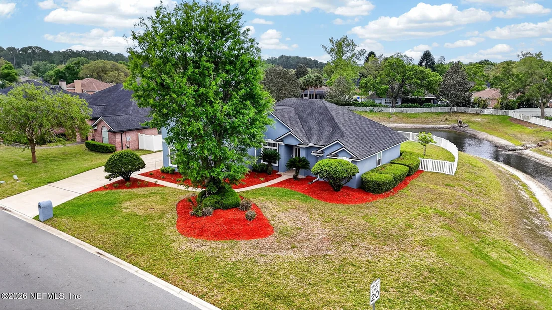 Photo of 1104 HIDEAWAY Drive N