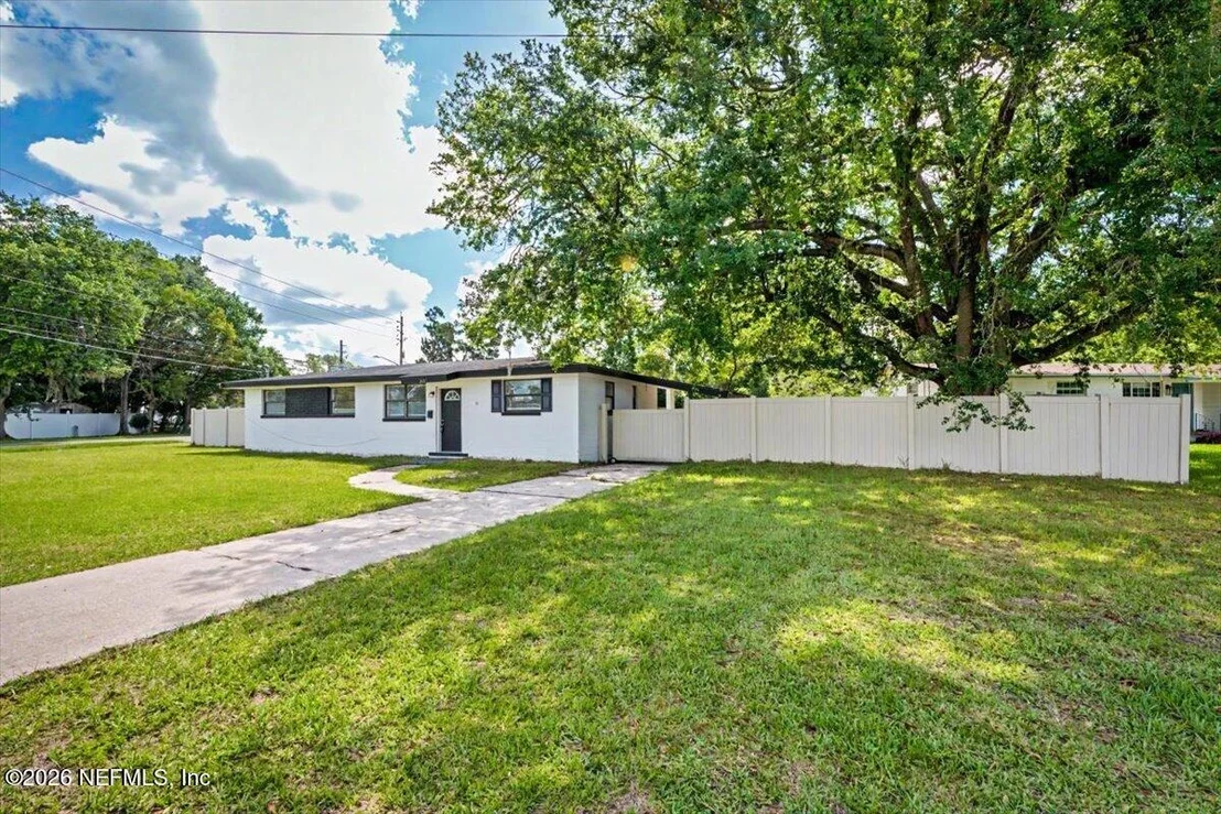 Photo of 2607 RANDY Road