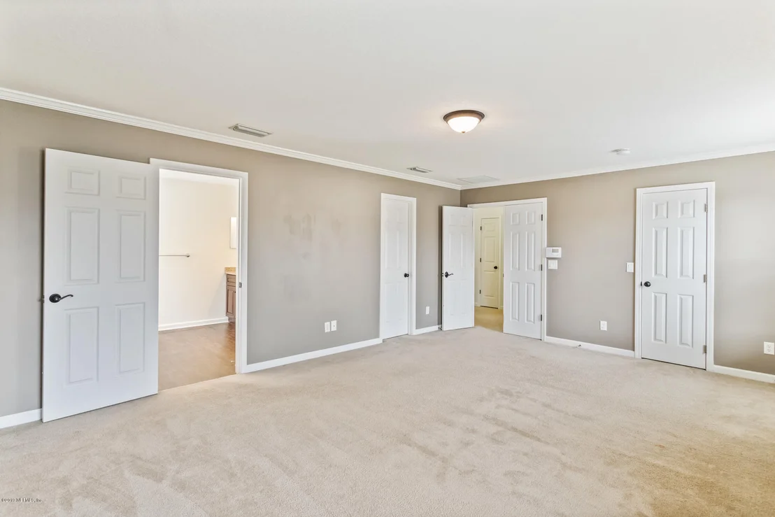 Photo of 935 CHURCHHILL Lane
