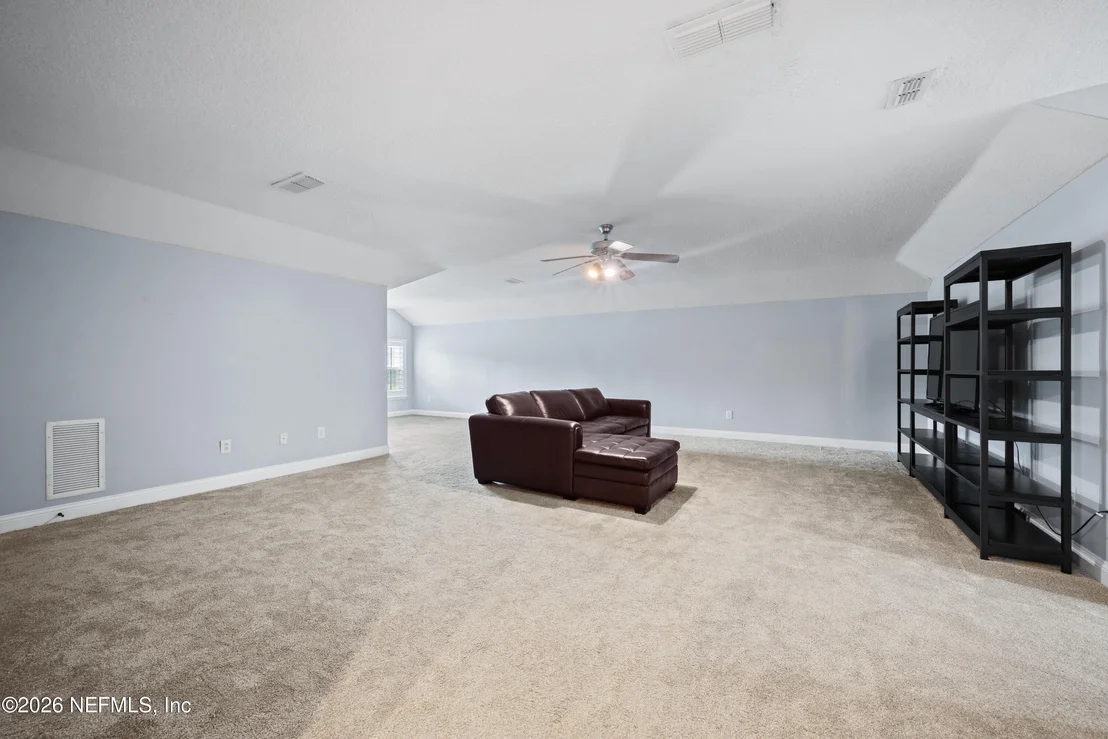 Photo of 837 EAGLE POINT Drive