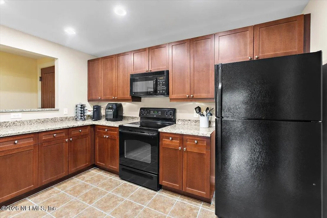 Photo of Unit 210 at 965 REGISTRY Boulevard