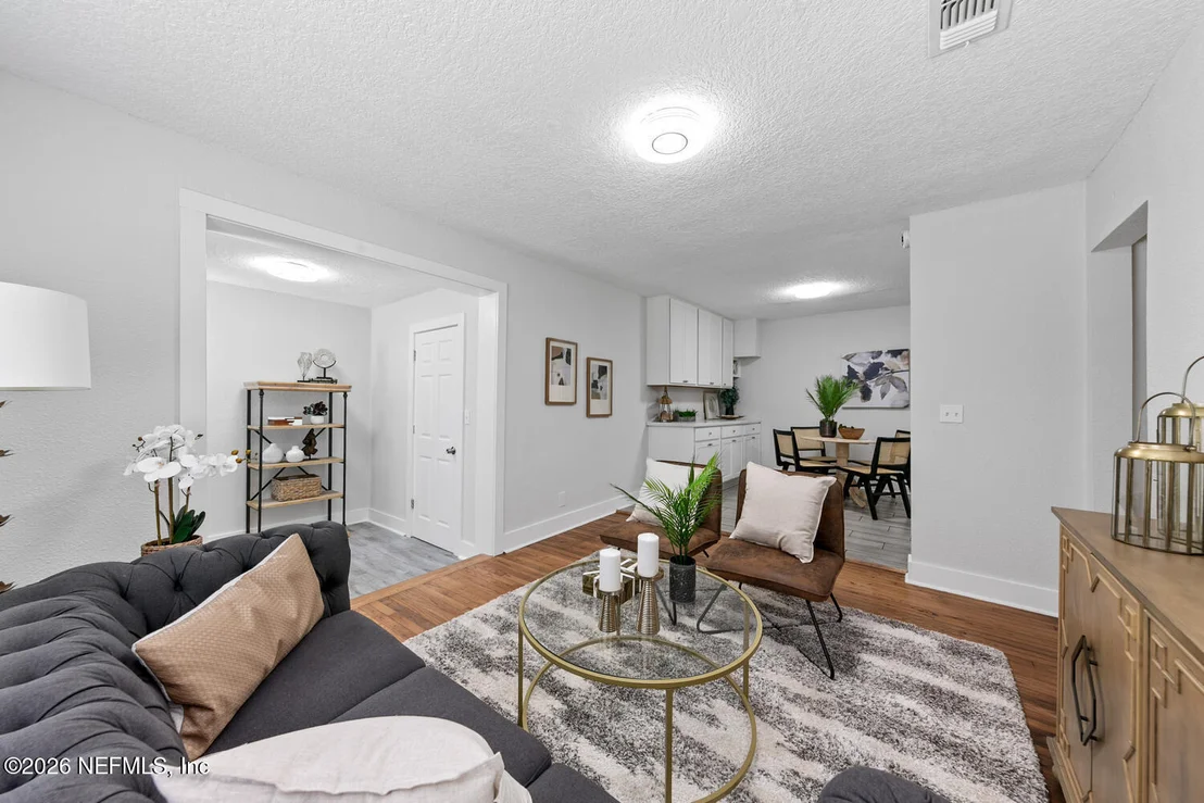 Photo of 715 RALPH Street