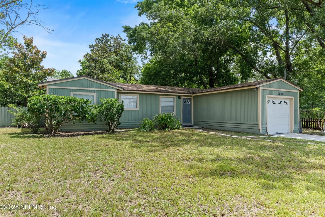 Photo of 7503 PHEASANT RUN Drive