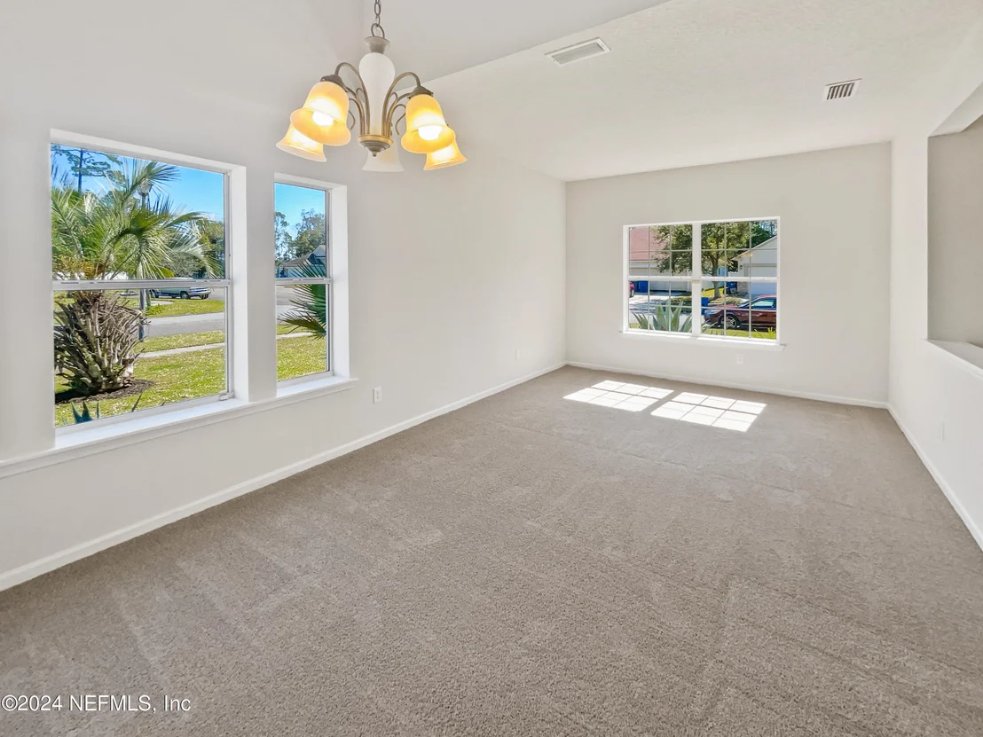 Photo of 1333 AZTECA Drive