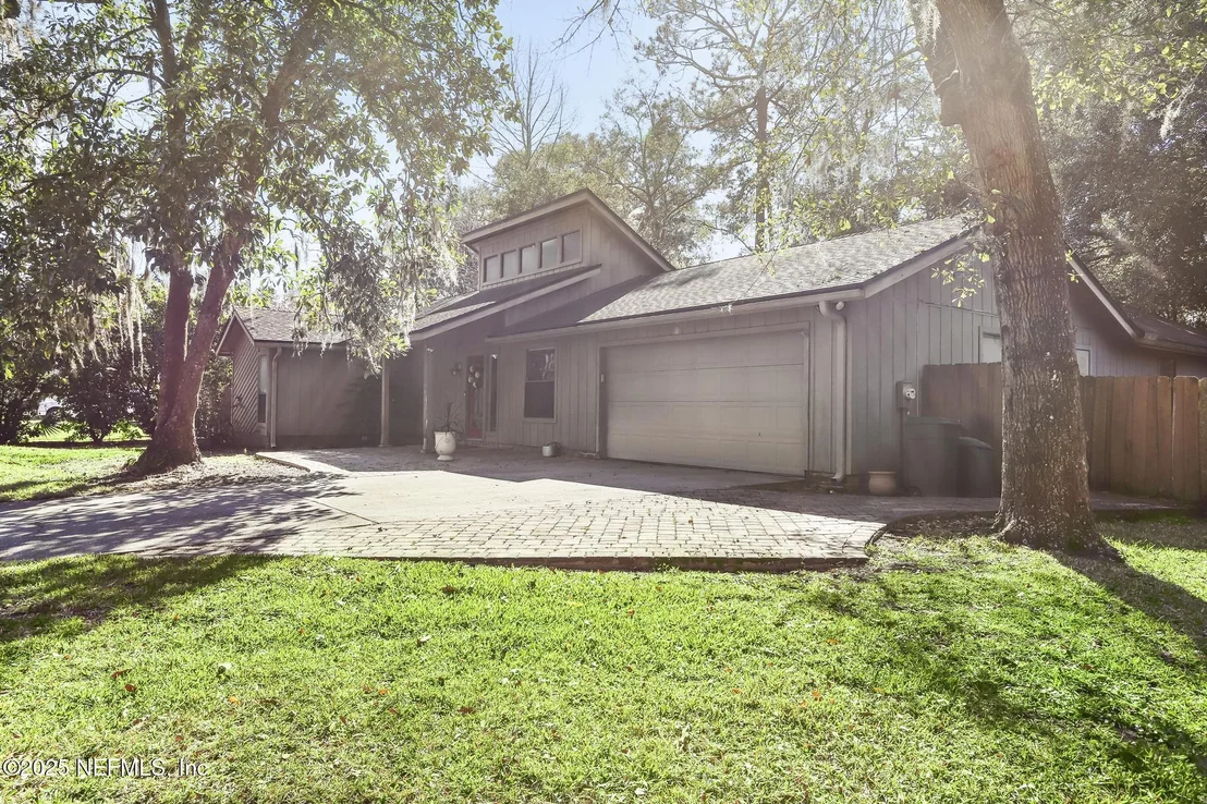 Photo of 12050 CHEYENNE Trail