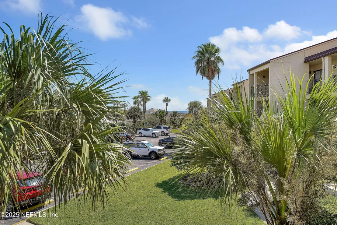 Photo of Unit 42 at 850 A1A BEACH Boulevard