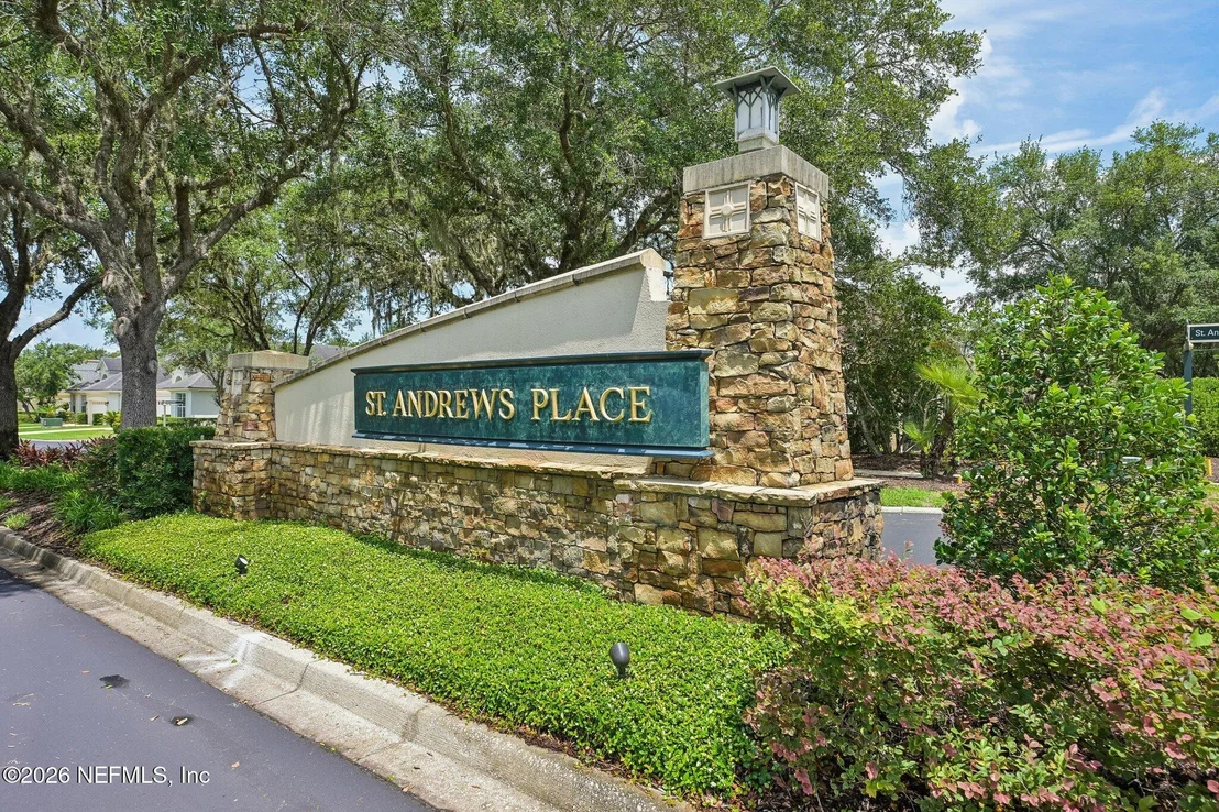 Photo of 325 ISLAND GREEN Drive
