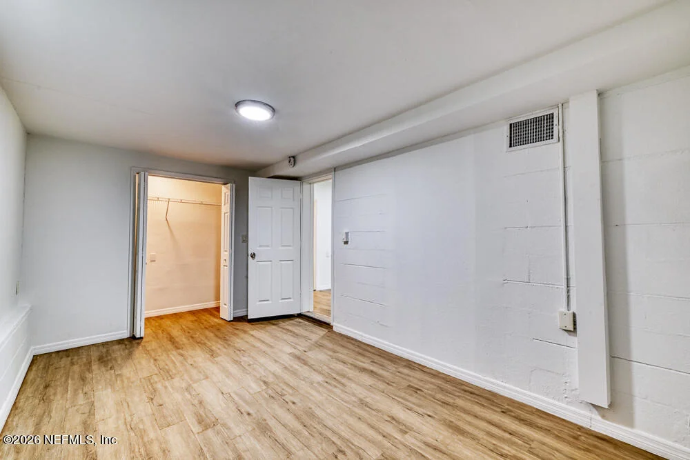 Photo of 1339 ELLIS Road