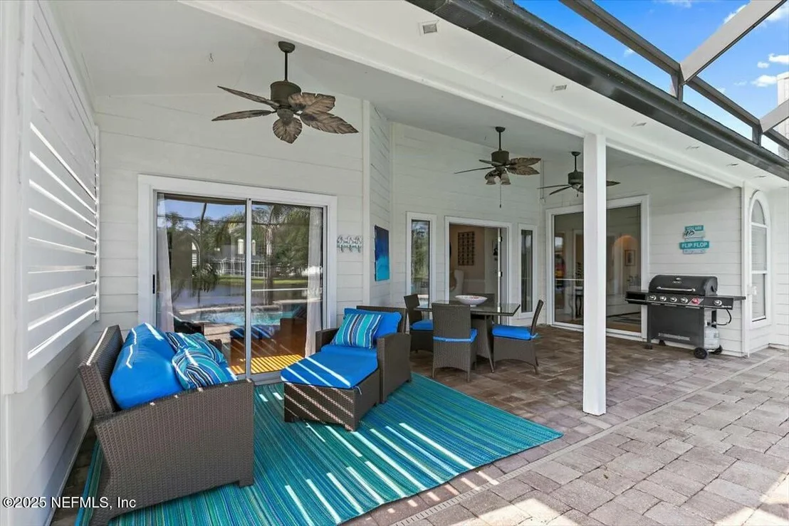 Photo of 1563 LAKE BEND Place
