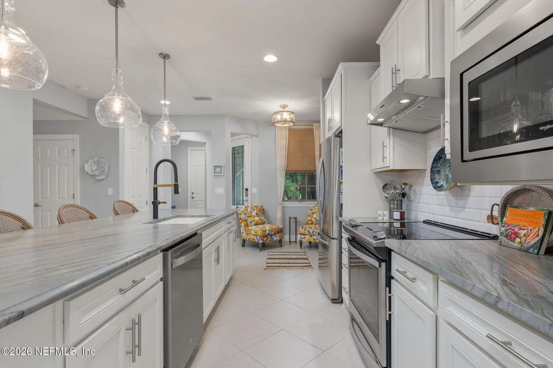 Photo of 89 FOREST SPRING Drive