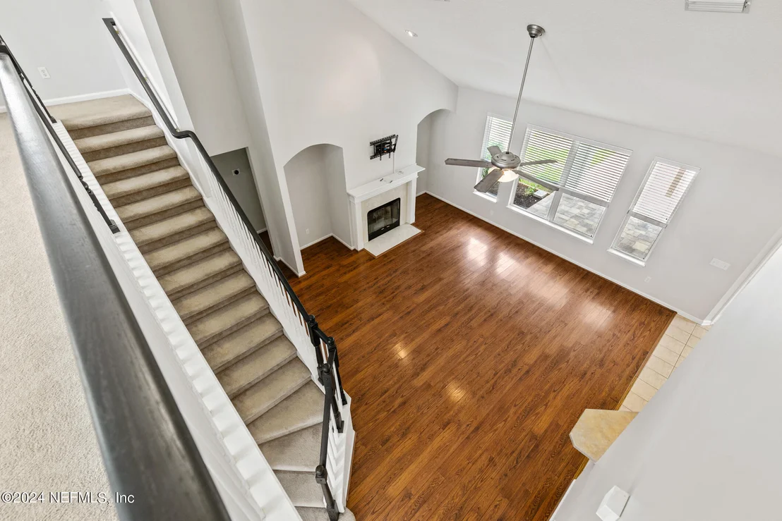 Photo of 4120 LONICERA Loop