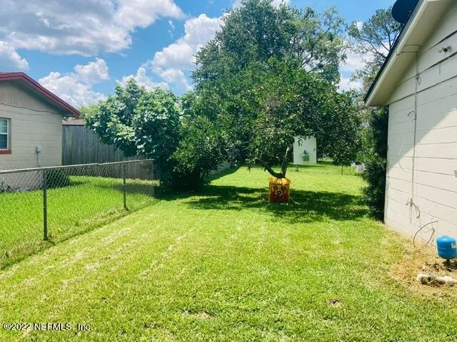 Photo of 981 CHAPMAN Drive