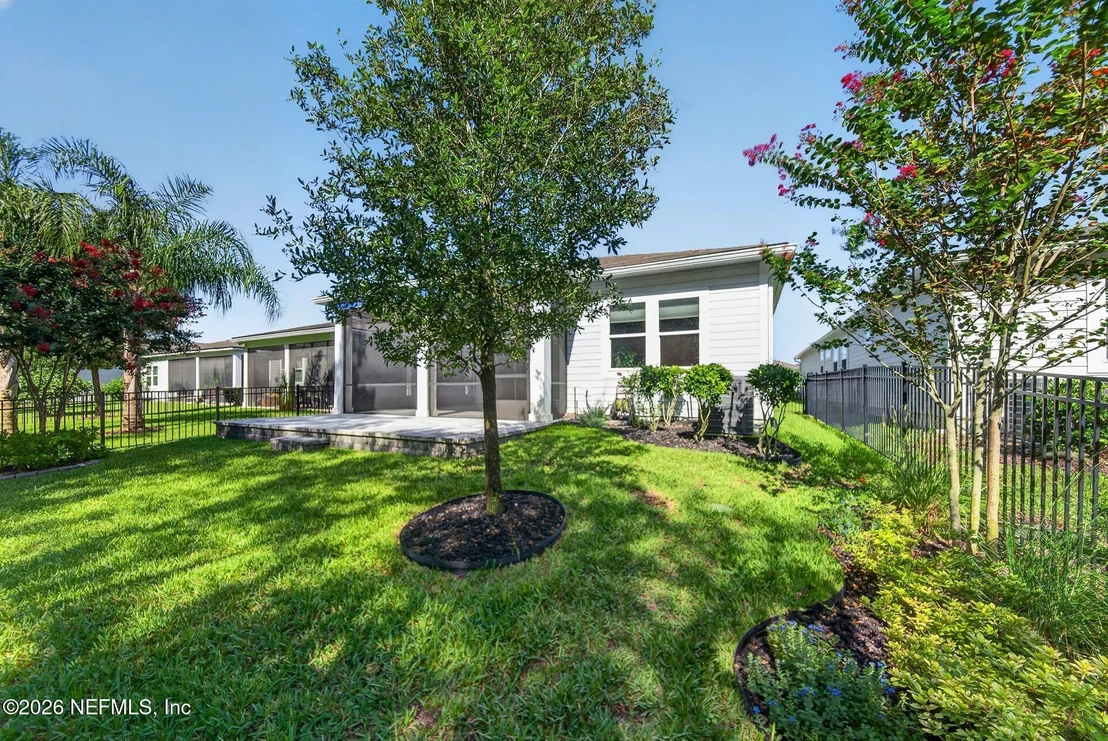 Photo of 186 LADYSLIPPER Drive