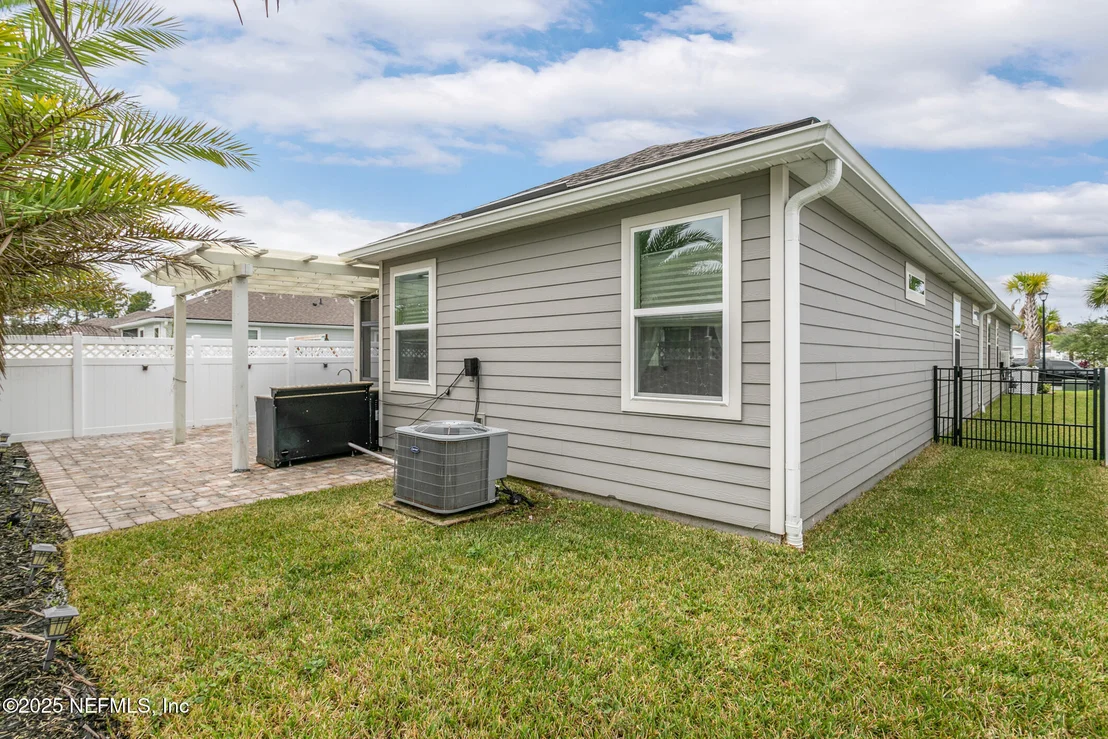 Photo of 124 SILVERLEAF VILLAGE Drive