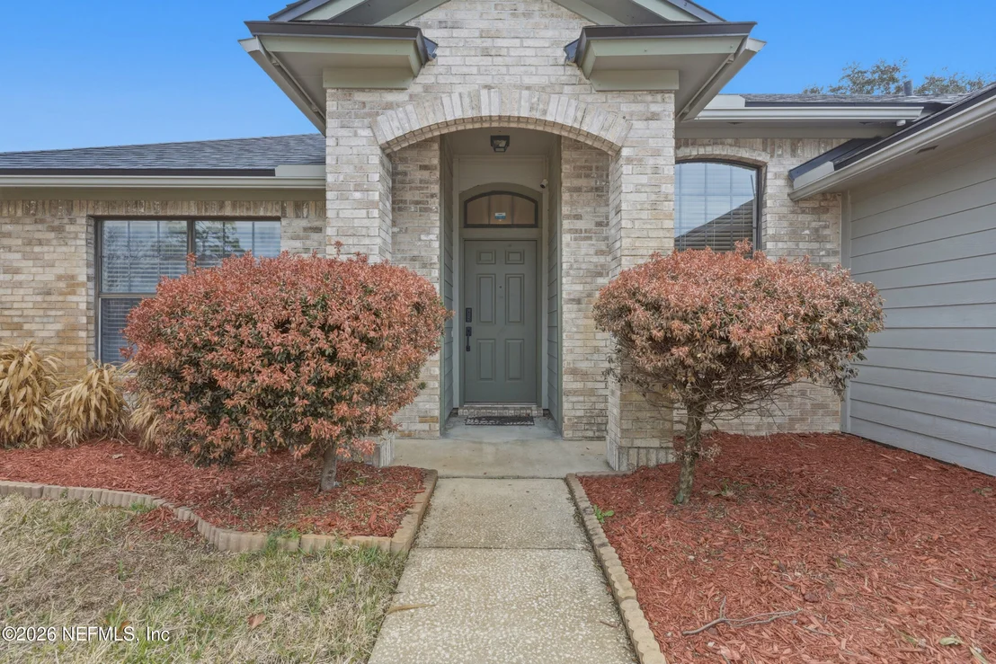 Photo of 2103 FOREST GATE Drive W