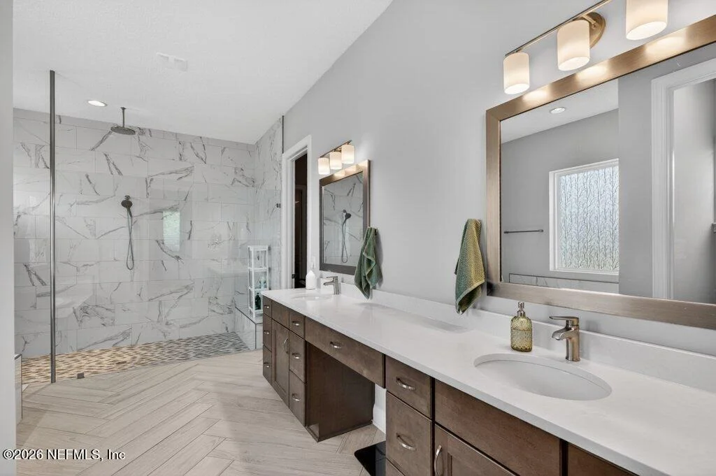 Photo of 137 TRADESMAN Lane