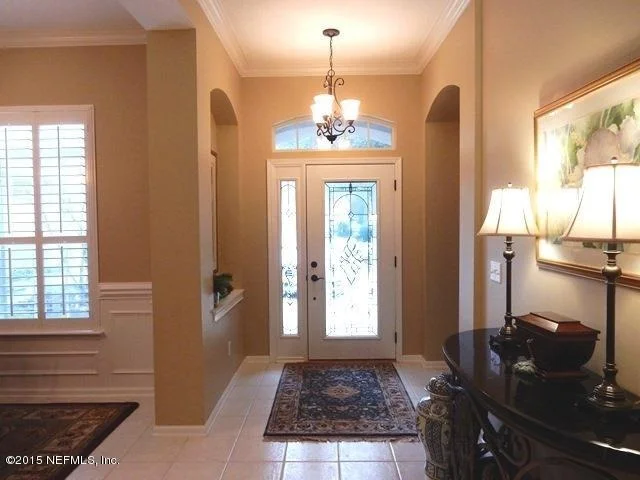Photo of 533 OAKMONT Drive