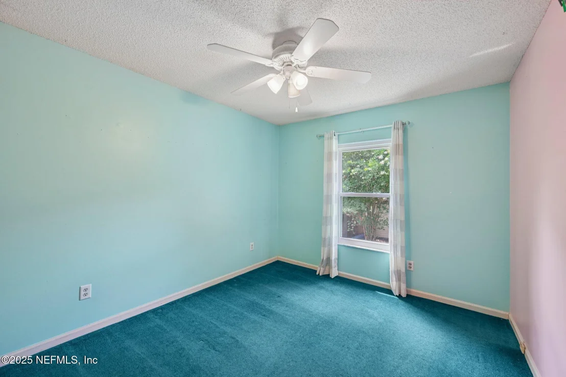Photo of 12646 POINT PARK Drive